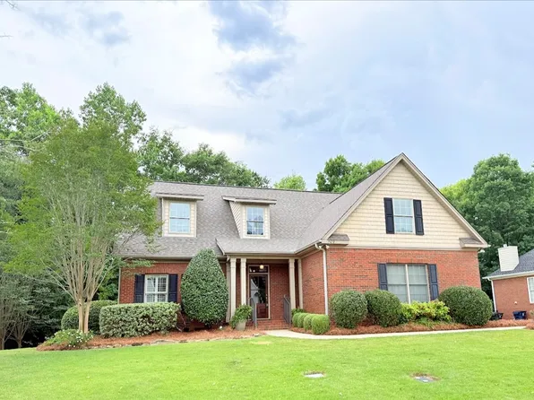 809 Madeline Ln, Auburn, AL 36832