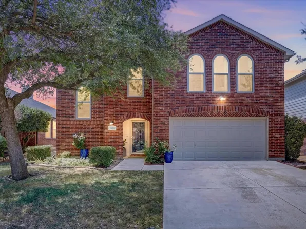 13825 High Mesa Rd, Fort Worth, TX 76262