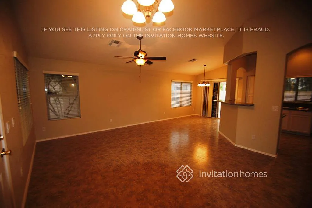 2026 N 90th Ln Phoenix, AZ 85037 — Photo 2