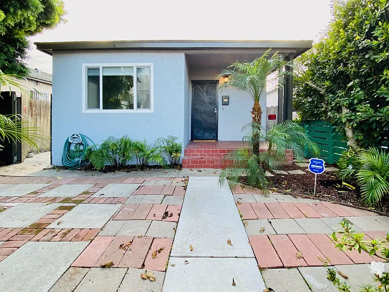 4919 S Centinela Ave — Photo 13