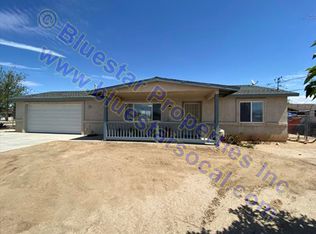 17068 Sycamore St, Hesperia, CA 92345
