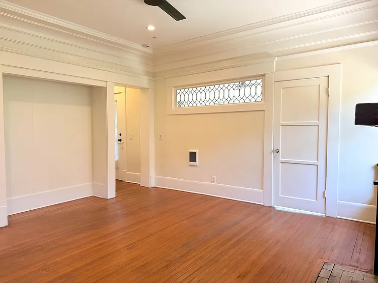 4242 Campus Ave — Photo 11