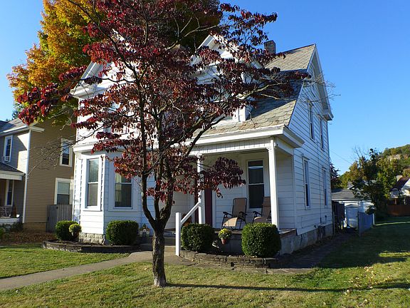3rd image of 323 E 6th Ave