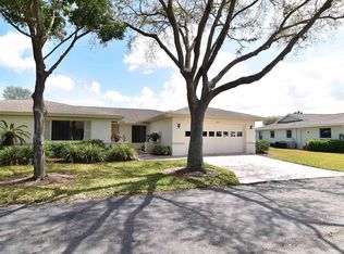 2313 Lancaster Dr, Sun City Center, FL 33573