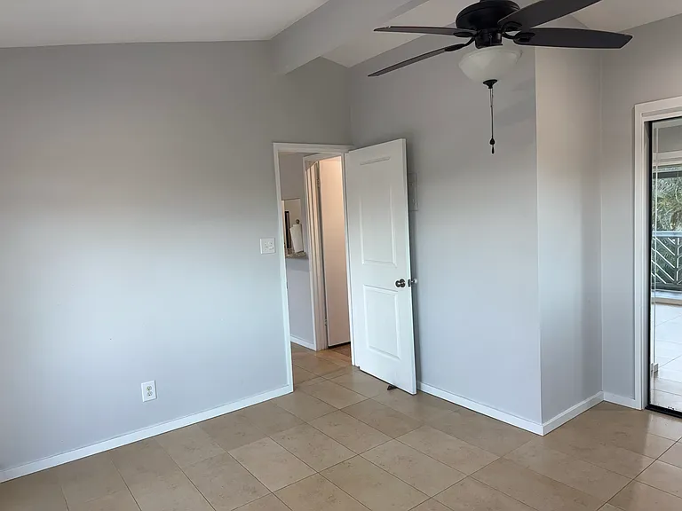 865 Akumu St — Photo 8