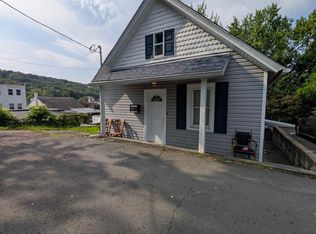 954 Elm Rear St E, Scranton, PA 18505