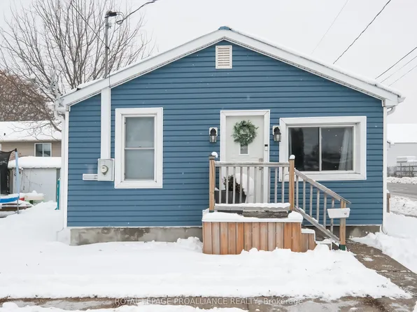 48 Bentinck St S, Quinte West, ON K8V 4E3