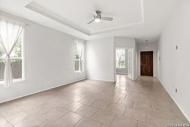 3 bed, 2.5 bath, 1494 sqft, $2,500 — Photo 3