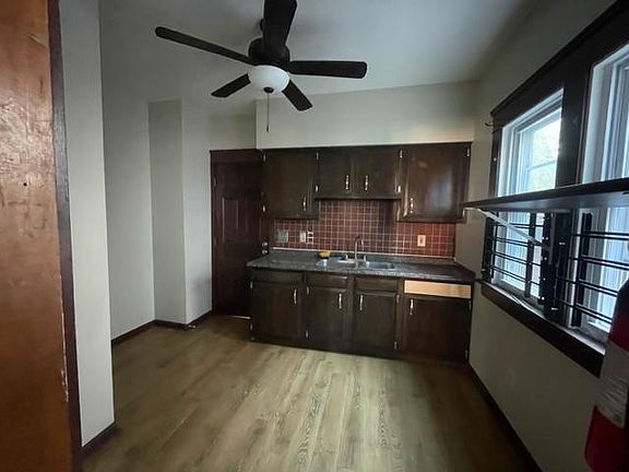 5th image of 1753 Collamer Ave