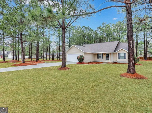 2202 Madisea Dr, Statesboro, GA 30461