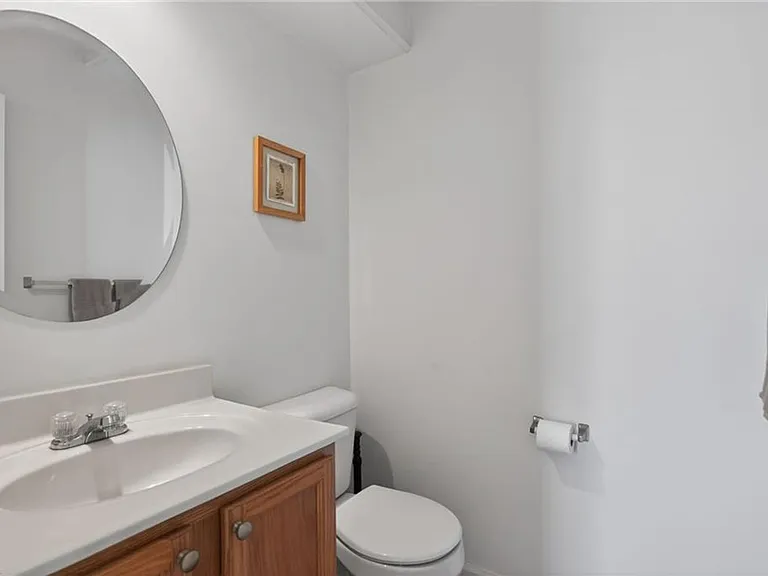 8125 Redmon Rd #B — Photo 13