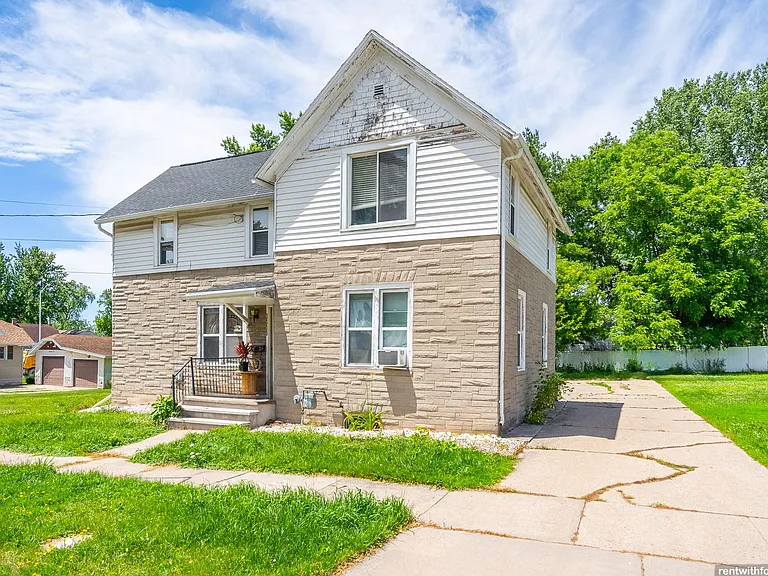 1111 Oviatt St, Kaukauna — Photo 15
