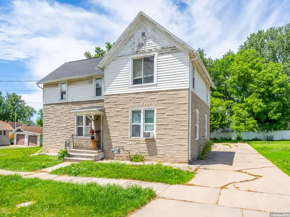 1111 Oviatt St, Kaukauna, 1111 Oviatt St, Kaukauna, WI 54130