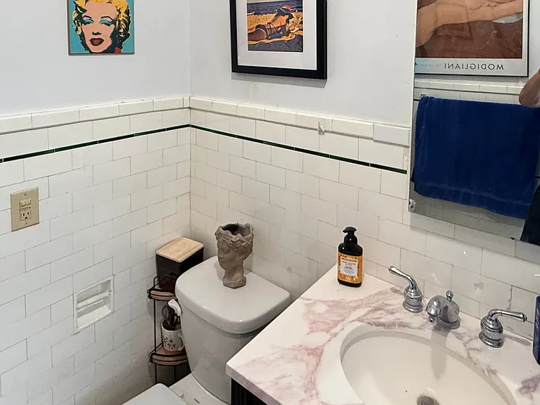 100 Mill St #7 — Photo 9
