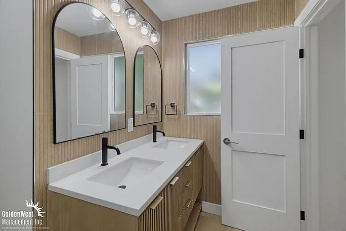 6201 Lorca Dr — Photo 9