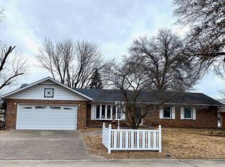 20 Shirlwin Dr, Granite City, IL