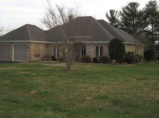 703 Steeplechase Rd, Glasgow, KY 42141