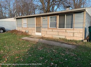 2418 Fielding Dr, Lansing, MI 48911