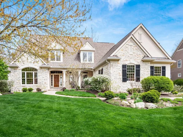 8528 Tartan Fields Dr, Dublin, OH 43017