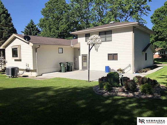 4th image of 1316 N Bel Aire Blvd