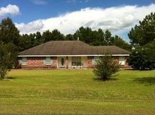 31627 Strawberry Ln, Hammond, LA 70403