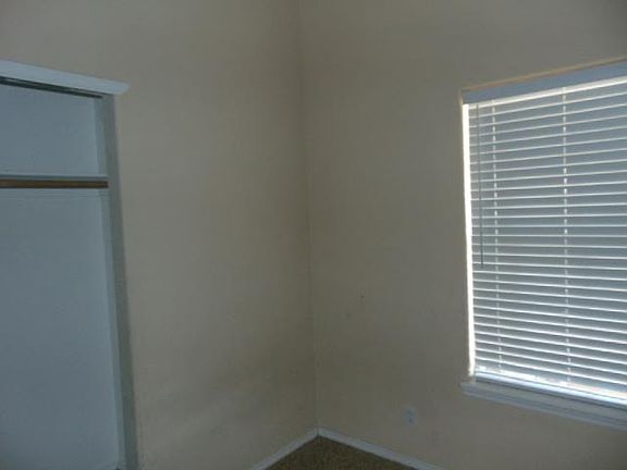 4th image of 4225 S 205 East Ave