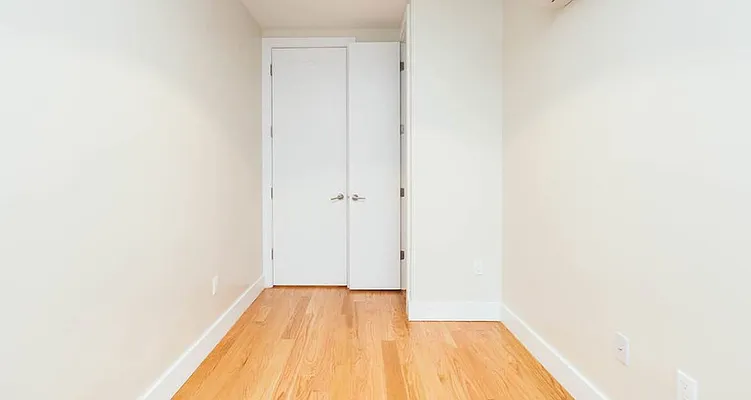 Rented by Skyhigh Realty NYC LLC | media 19