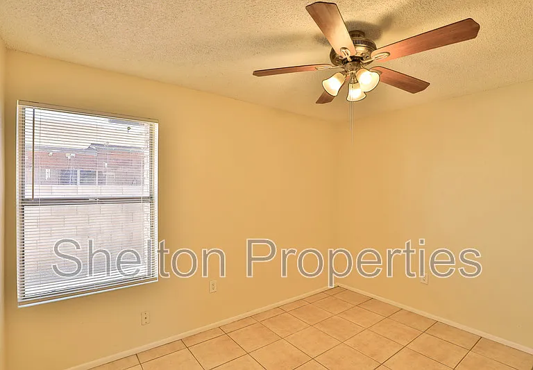 339 S Stapley Dr #105 — Photo 12