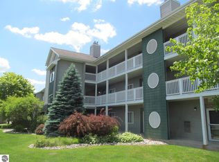 614 S Lake St #7, Cadillac, MI 49601
