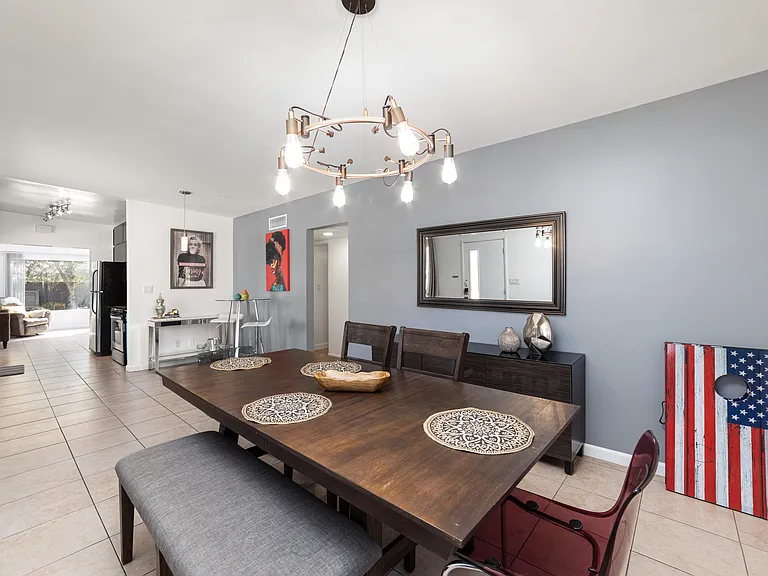931 S Paseo Caroleta — Photo 6