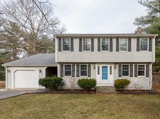 203 Carver Rd, Plymouth, MA 02360