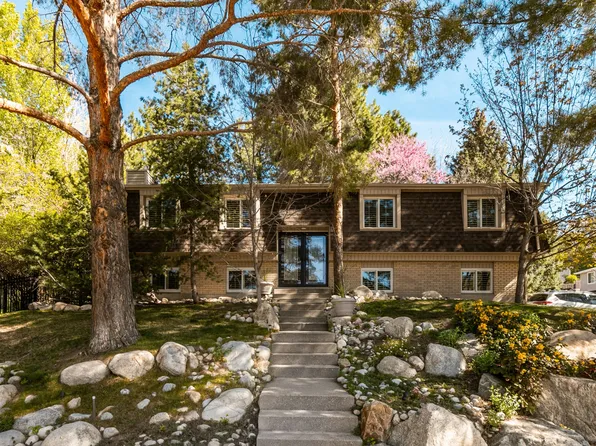 2555 E Chalet Rd S, Sandy, UT 84093