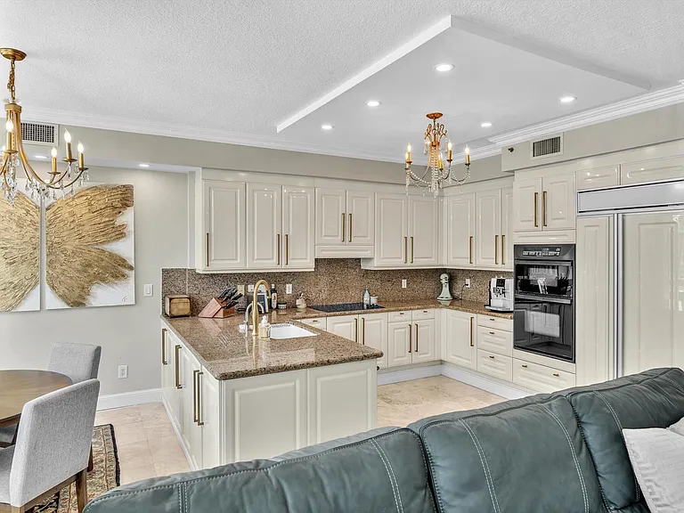 3720 S Ocean Blvd #207 — Photo 8