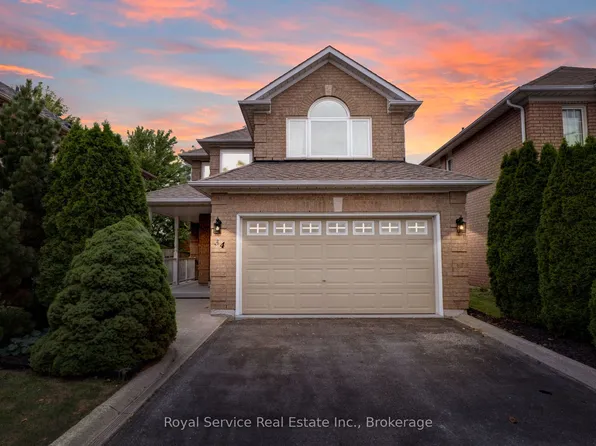 34 Bridlewood Blvd, Whitby, ON L1R 3C8