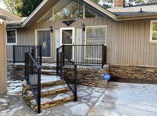5799 Lakeshore Dr, Buford, GA 30518
