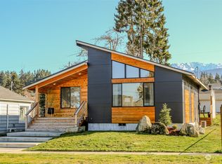424 Orcas Ave, Pt Angeles, WA