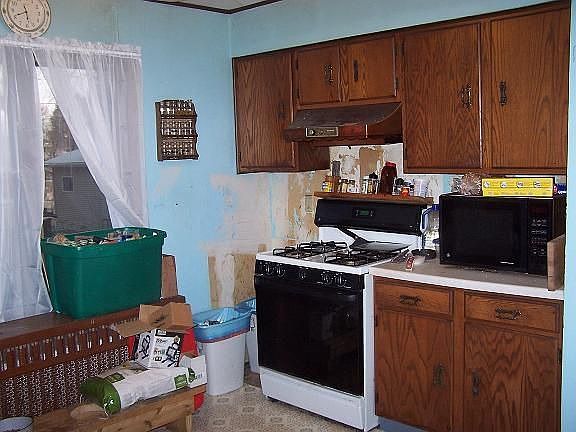 5th image of 244 N Lake St