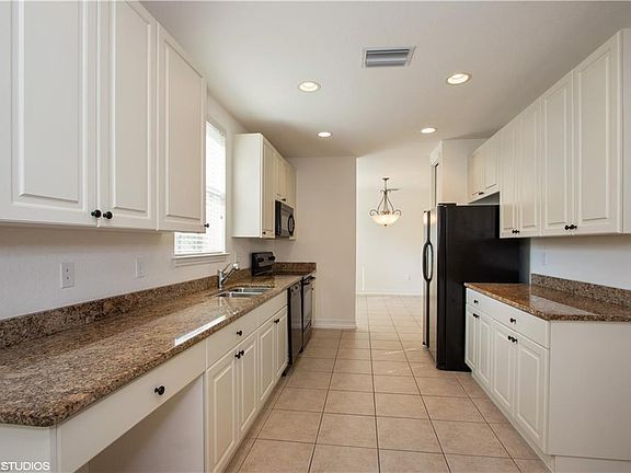 5th image of 12129 Lucca St APT 102