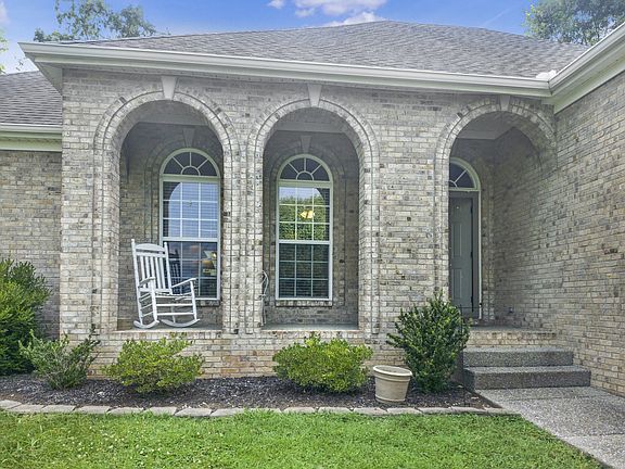 5th image of 1009 Stafford Ct