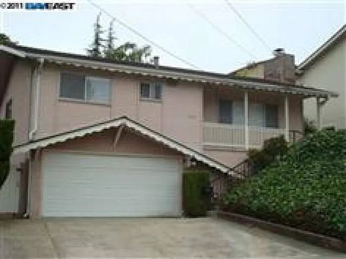 5168 Cunningham Ct photo 1