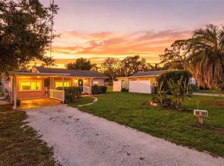 304 Mount Pleasant Rd, Nokomis, FL 34275