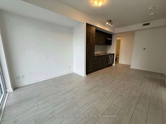 4th image of 2031 Kennedy Rd #3121