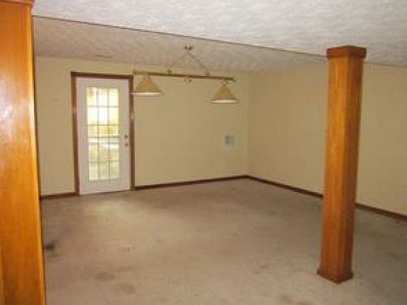 3rd image of 58 Tyler Ct