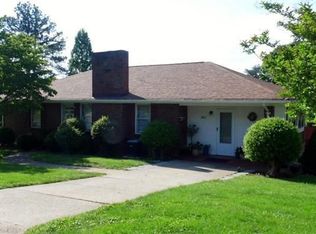 4601 Oakdale Dr, Lynchburg, VA 24502
