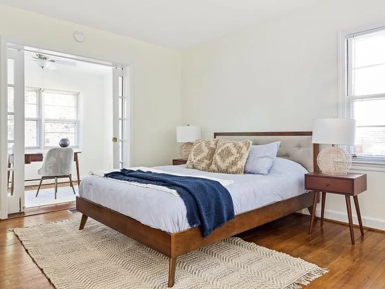 1213 Gracewood Ave SE — Photo 9