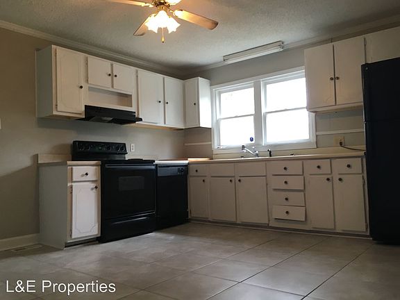 4th image of 106 Timberlane Dr