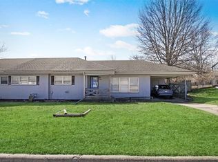 406 Sagebrush Ln, Belton, MO 64012