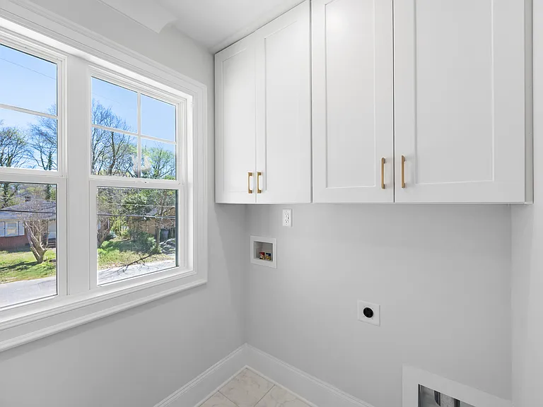 1331 Condon St — Photo 13