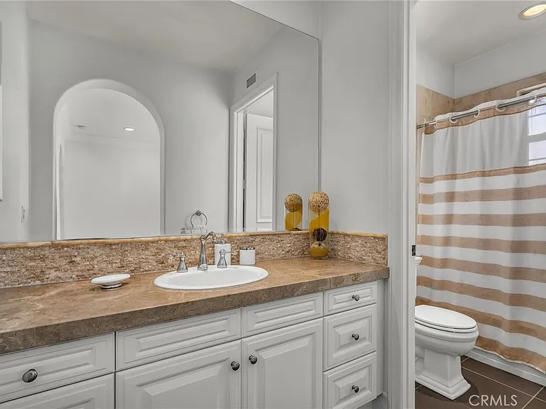 8001 Ocean Bluff Dr — Photo 28