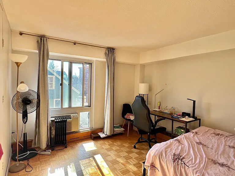 4 Trowbridge Pl #3C — Photo 6